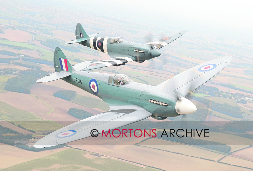 WD560943@6 Intro 1 
 Brace of Spitfire PR.XIXs, PS915 and PM631. 
 Keywords: Aviation Classics, feature Intro, issue 3, Issue 3 Spitfire, make Supermarine, model Spitfire, Mortons Archive, Mortons Media Group, publication Aviation