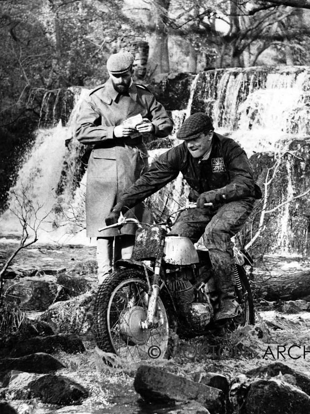 NNC-T-A-34 
 NNC T A 034 - Mick Andrews on a Bultaco in the 1966 Scott Trial at Orgate Falls 29th October 1966 
 Keywords: Mortons Archive, Mortons Media Group Ltd, Nick Nicholls, Trials