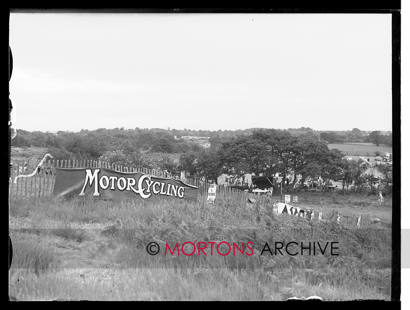 17308-15 
 "1956 British International Motocross GP" 
 Keywords: 17308-15, 1956, british international, british international motocross gp, glass plate, motocross, September 2009, Straight from the plate, The Classic MotorCycle